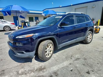 2016 Jeep Cherokee 1C4PJMCS6GW323329