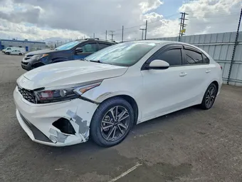 2023 Kia Forte 3KPF24AD9PE617587