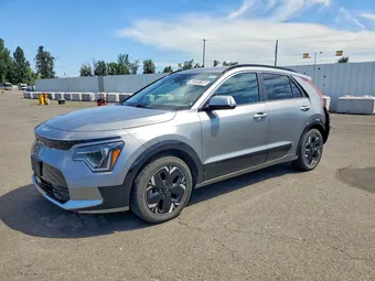 2023 Kia Niro KNDCR3L13P5025044