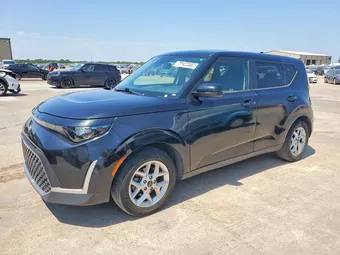 2023 Kia Soul KNDJ23AU4P7882745