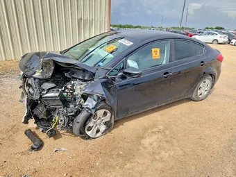 2016 Kia Forte KNAFK4A62G5521651