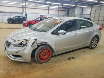 2015 Kia Forte KNAFX4A68F5396090