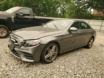 2017 Mercedes-Benz E-Class WDDZF4KB2HA091540