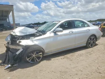 2016 Mercedes-Benz C-Class 55SWF4JB1GU173679