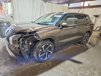 2022 Mitsubishi Outlander JA4J4VA85NZ090950