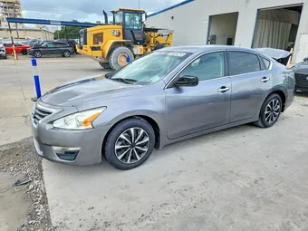 2015 Nissan Altima 1N4AL3AP9FC223384
