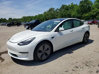 2023 Tesla Model 3 5YJ3E1EA4PF588454