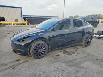 2021 Tesla Model Y 5YJYGDEF7MF249034