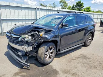 2016 Toyota Highlander 5TDBKRFH0GS267019