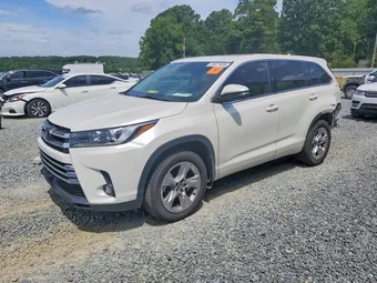 2018 Toyota Highlander 5TDDZRFH3JS882353