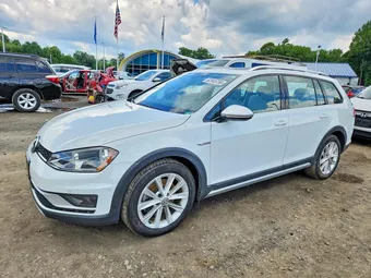 2017 Volkswagen Golf Alltrack 3VWM17AU4HM527974