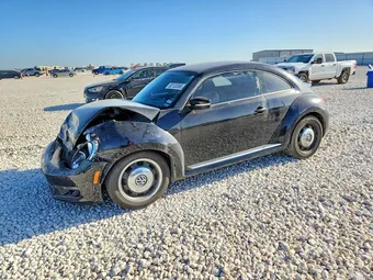 2016 Volkswagen Beetle 3VWF17AT9GM635537