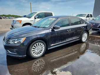 2017 Volkswagen Passat 1VWBT7A36HC026563 Lot 61906726