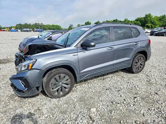 2024 Volkswagen Taos 3VV5X7B21RM124945