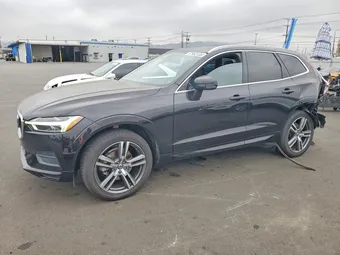 2020 Volvo XC60 YV4102RK8L1561773
