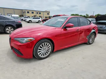 2022 Alfa Romeo ZARFAMAN8N7657318