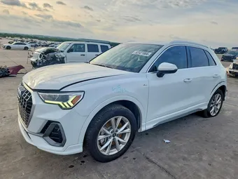 2022 Audi Q3 WA1EECF30N1094578