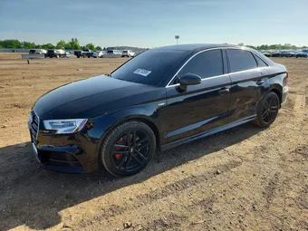 2018 Audi A3 WAUGUGFF9J1006900