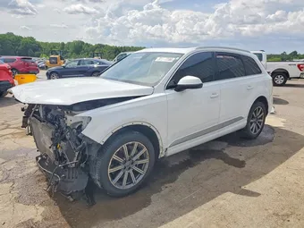 2019 Audi Q7 WA1LAAF70KD007329