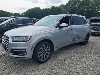 2019 Audi Q7 WA1LHBF79KD014698