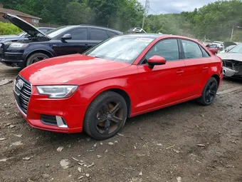 2018 Audi A3 WAUB8GFFXJ1072533