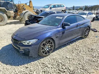 2016 BMW M4 WBS3R9C59GK336641