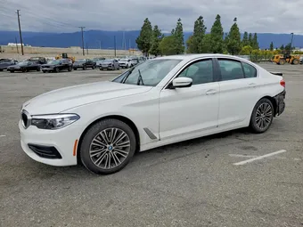 2019 BMW 5 Series WBAJA5C5XKWW01080