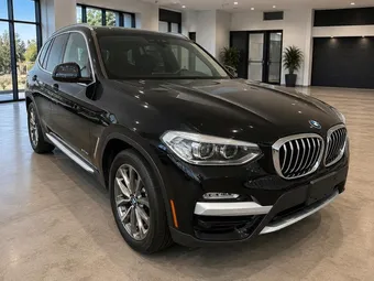 2018 BMW X3 5UXTR9C52JLC83288