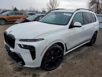 2025 BMW X7 5UX23EM03S9Z35937