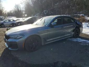 2022 BMW 5 Series WBA13BJ01NWX57691