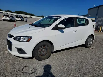 2019 Chevrolet Sonic 1G1JG6SB9K4139842