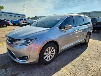 2018 Chrysler Pacifica 2C4RC1BG4JR120681 Lot 63241476