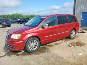 2015 Chrysler Town & Country 2C4RC1CG4FR601052