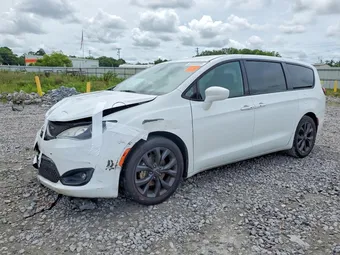 2019 Chrysler Pacifica 2C4RC1FG2KR532514 Lot 55566926
