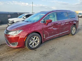 2018 Chrysler Pacifica 2C4RC1EG5JR234054 Lot 63001006