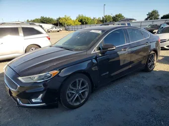2019 Ford Fusion 3FA6P0RU8KR223777