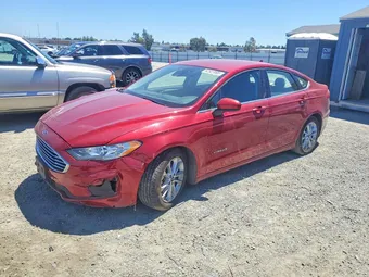 2019 Ford Fusion 3FA6P0LU2KR220432
