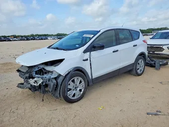 2016 Ford Escape 1FMCU0F70GUC41500