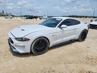 2018 Ford Mustang 1FA6P8CF1J5117116