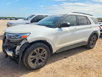 2021 Ford Explorer 1FMSK7DH6MGB15643