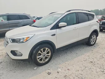 2018 Ford Escape 1FMCU9GD7JUC86062