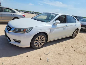 2015 Honda Accord 1HGCR2F84FA073548