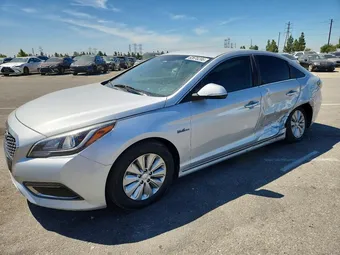 2016 Hyundai Sonata Hybrid KMHE24L14GA040352 Lot 62678296