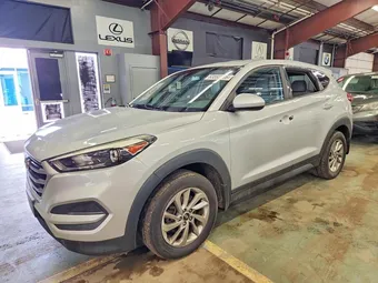 2016 Hyundai Tucson KM8J23A49GU161463