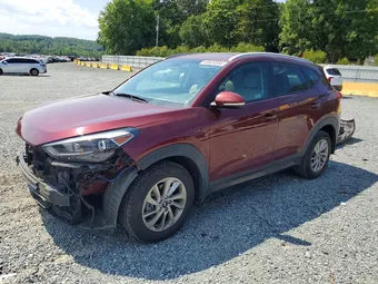 2016 Hyundai Tucson KM8J33A27GU144995