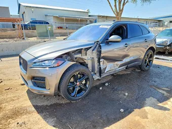 2019 Jaguar F-PACE SADCL2GX1KA398839