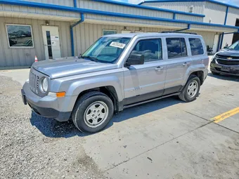 2016 Jeep Patriot 1C4NJPBB3GD738596