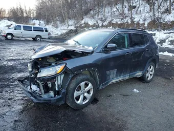 2019 Jeep Compass 3C4NJDBB8KT786659 Lot 77421775