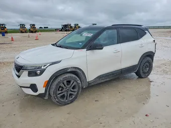 2021 Kia Seltos KNDEU2AA8M7115150
