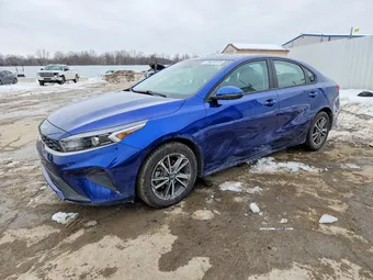 2023 Kia Forte 3KPF24AD5PE572115